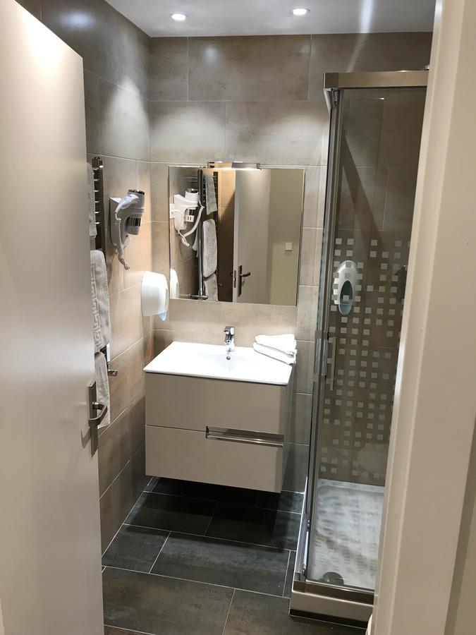 Apartamentos Apolo Madrid Exteriör bild