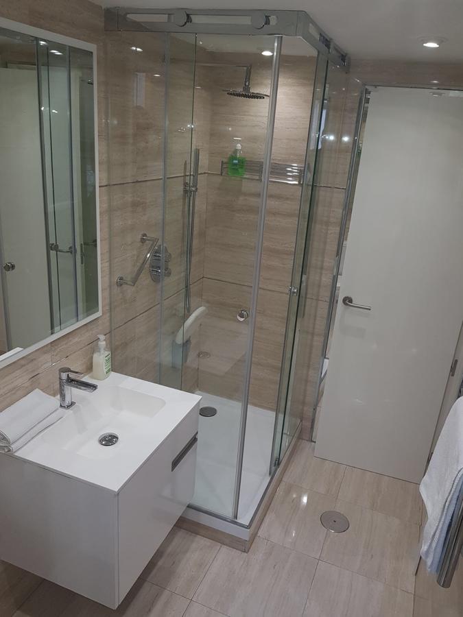 Apartamentos Apolo Madrid Exteriör bild