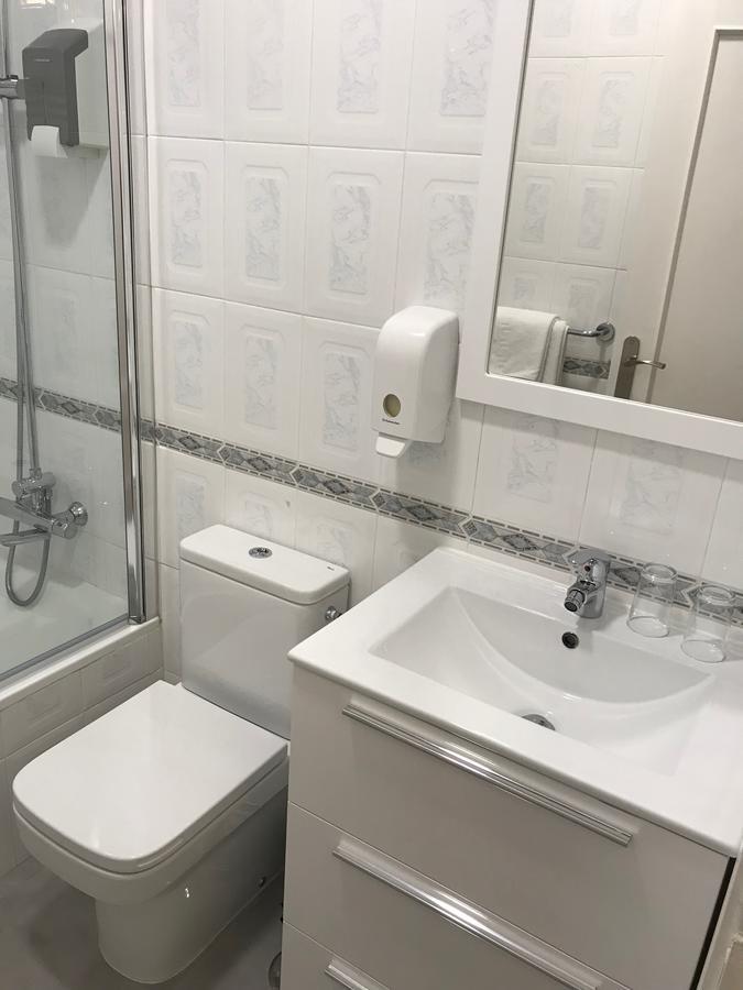 Apartamentos Apolo Madrid Exteriör bild